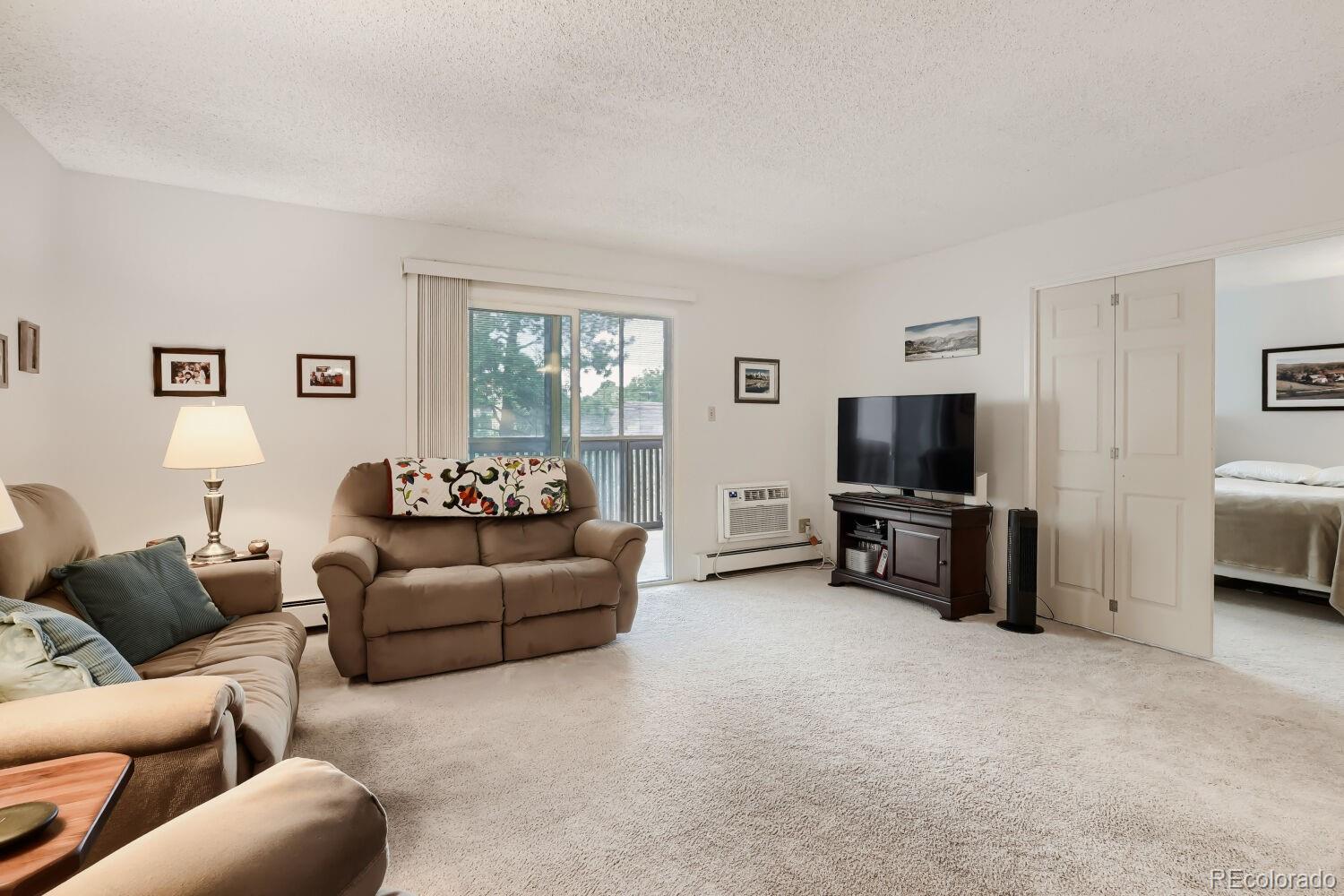 MLS Image #5 for 3465 s poplar street,denver, Colorado