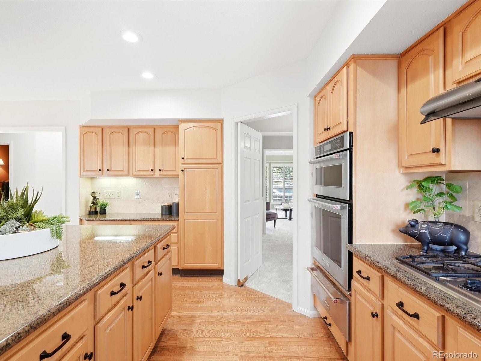 MLS Image #10 for 3496  meadow creek place,highlands ranch, Colorado