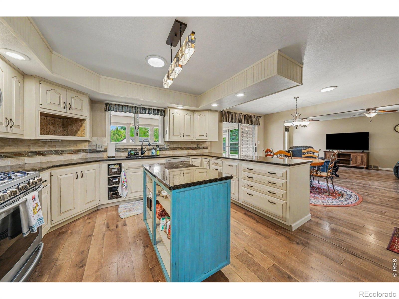 MLS Image #12 for 1230  43rd avenue,greeley, Colorado