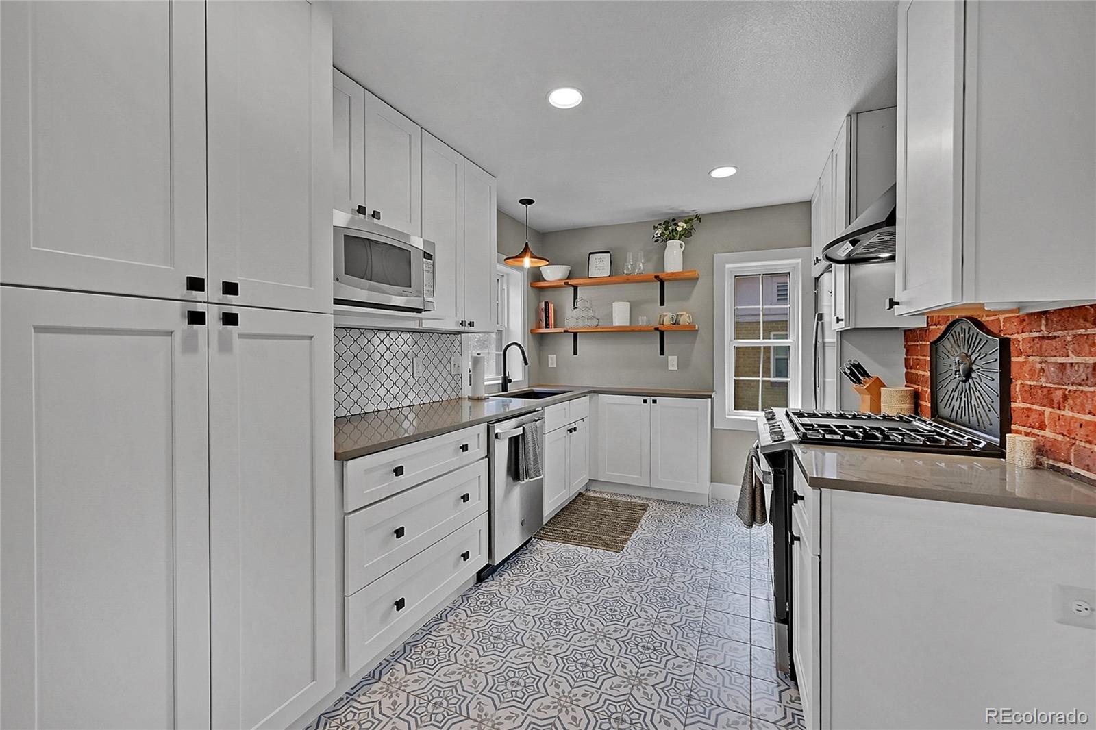 MLS Image #22 for 2936  sheridan boulevard,denver, Colorado
