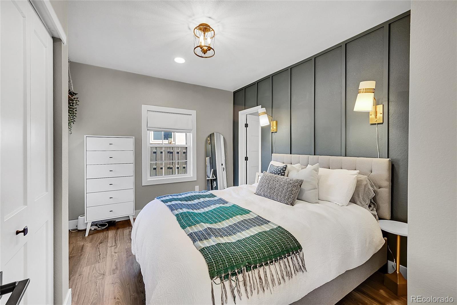 MLS Image #5 for 2936  sheridan boulevard,denver, Colorado