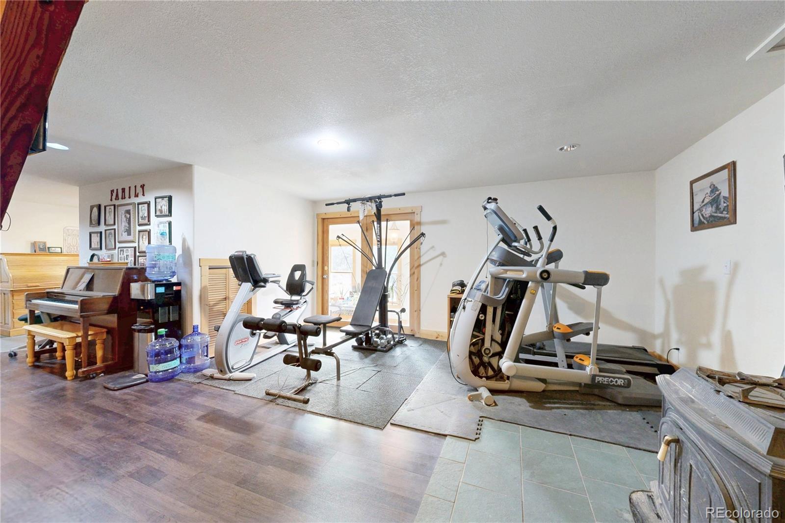 MLS Image #26 for 39  snider point,shawnee, Colorado