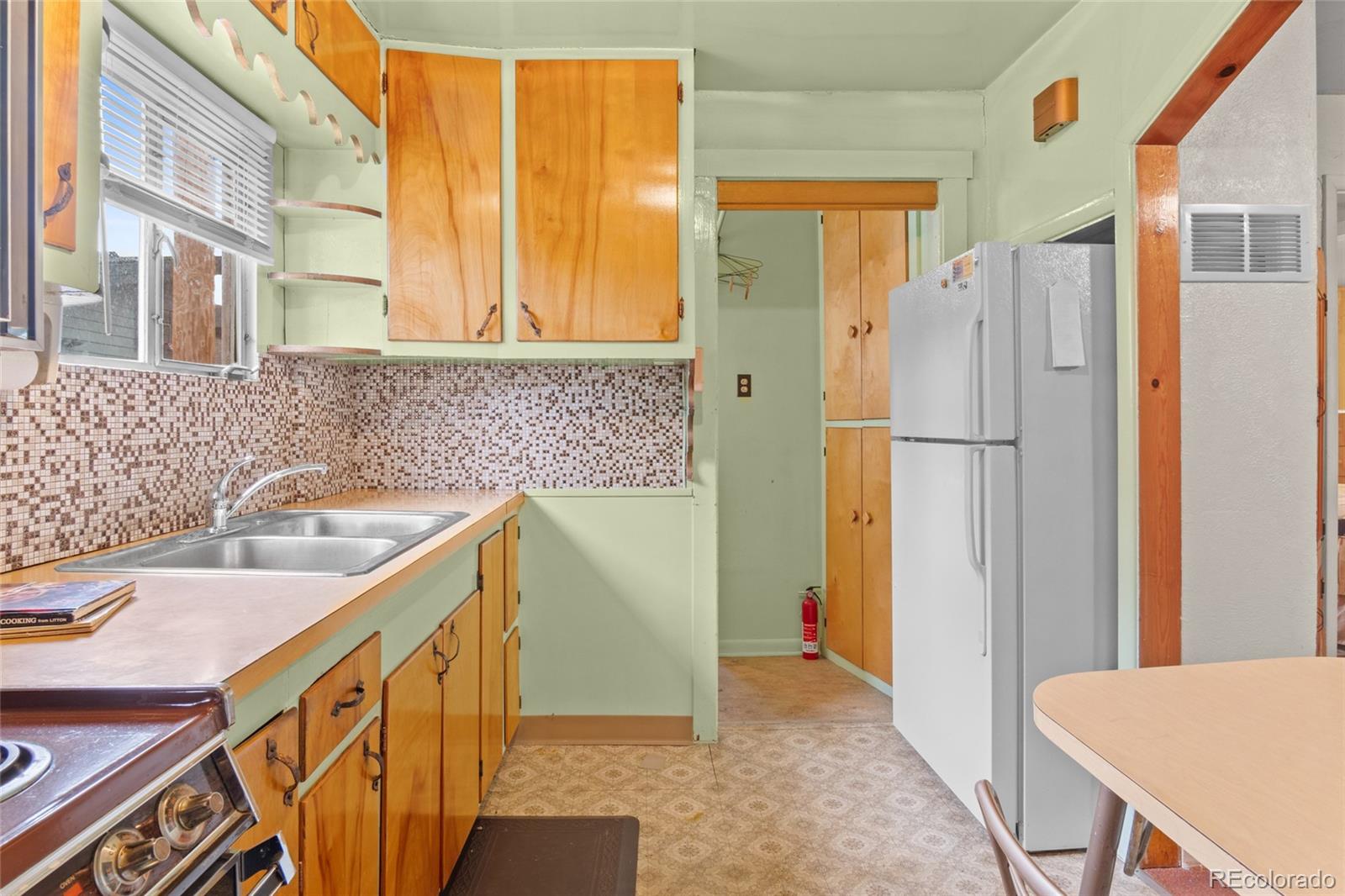 MLS Image #17 for 1040  cook street,denver, Colorado