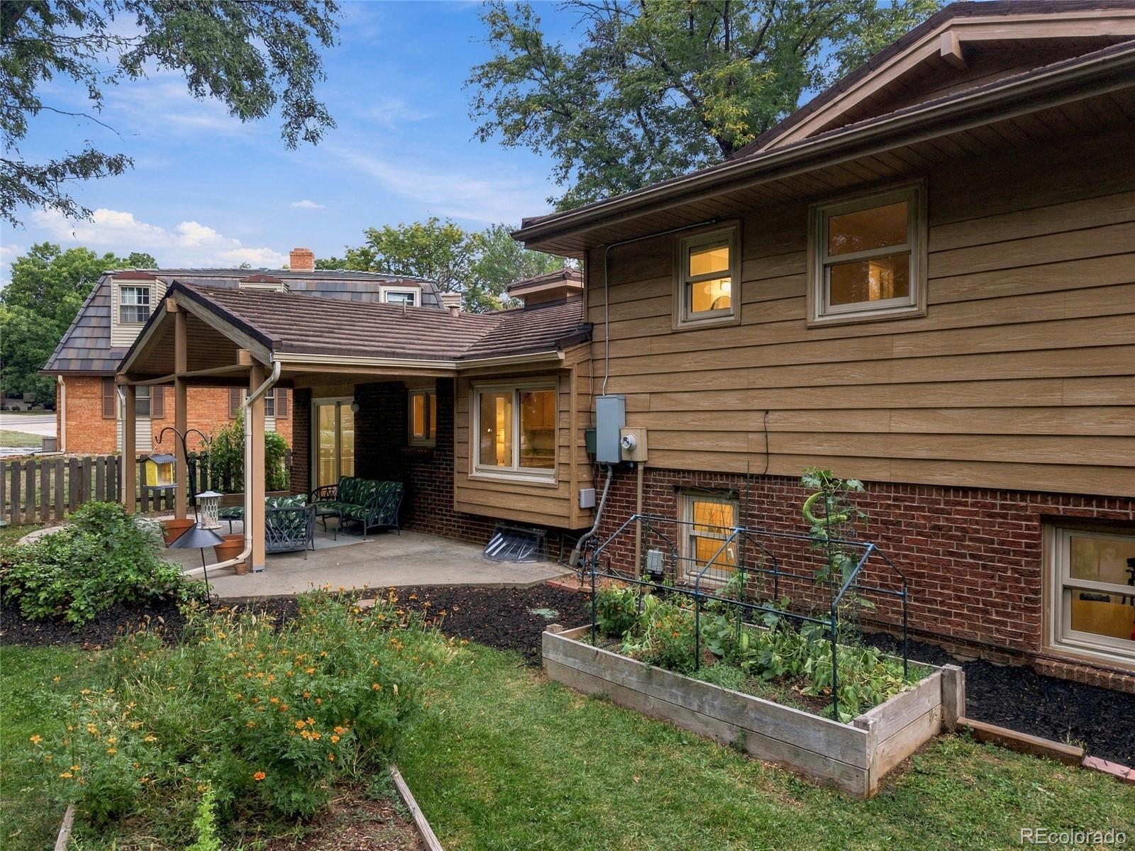 MLS Image #40 for 6528 e milan place,denver, Colorado