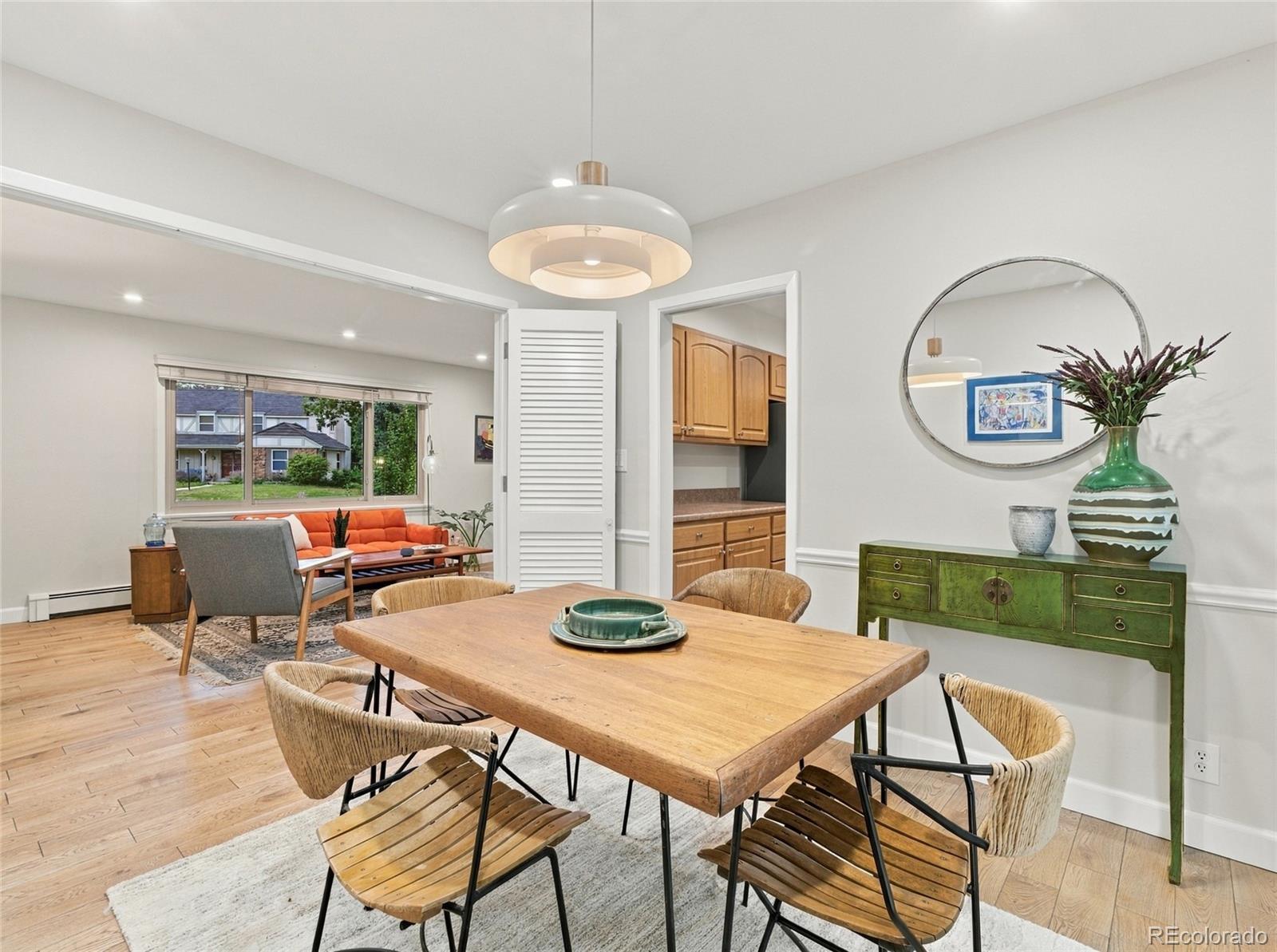 MLS Image #9 for 6528 e milan place,denver, Colorado
