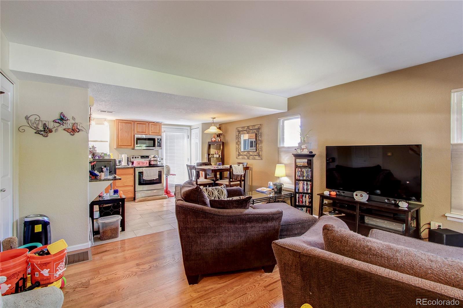 MLS Image #2 for 6301 w byers place,lakewood, Colorado