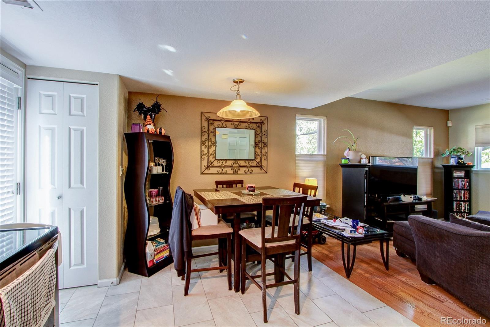 MLS Image #6 for 6301 w byers place,lakewood, Colorado