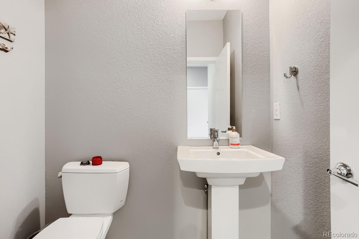 MLS Image #24 for 5232  stuart street,denver, Colorado