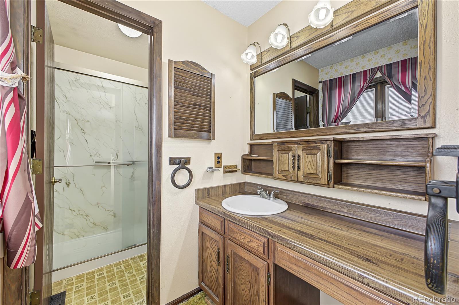 MLS Image #16 for 19391 e eldorado drive,aurora, Colorado