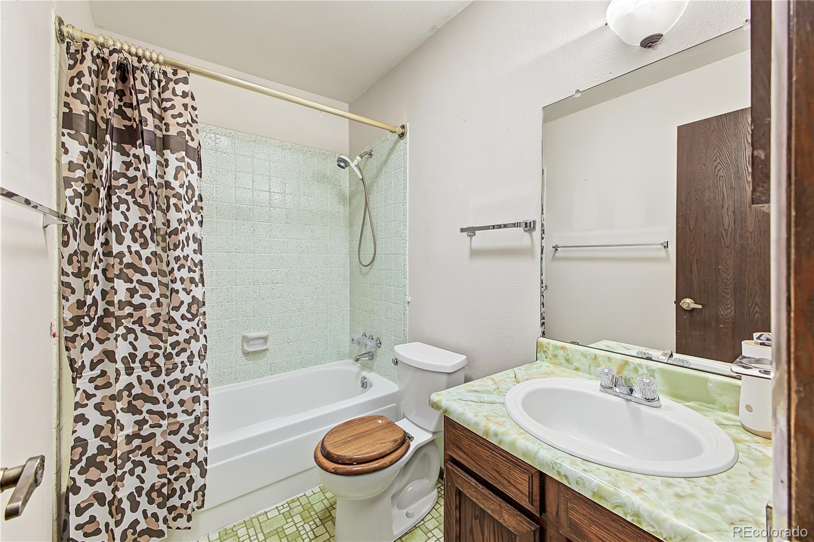 MLS Image #22 for 19391 e eldorado drive,aurora, Colorado