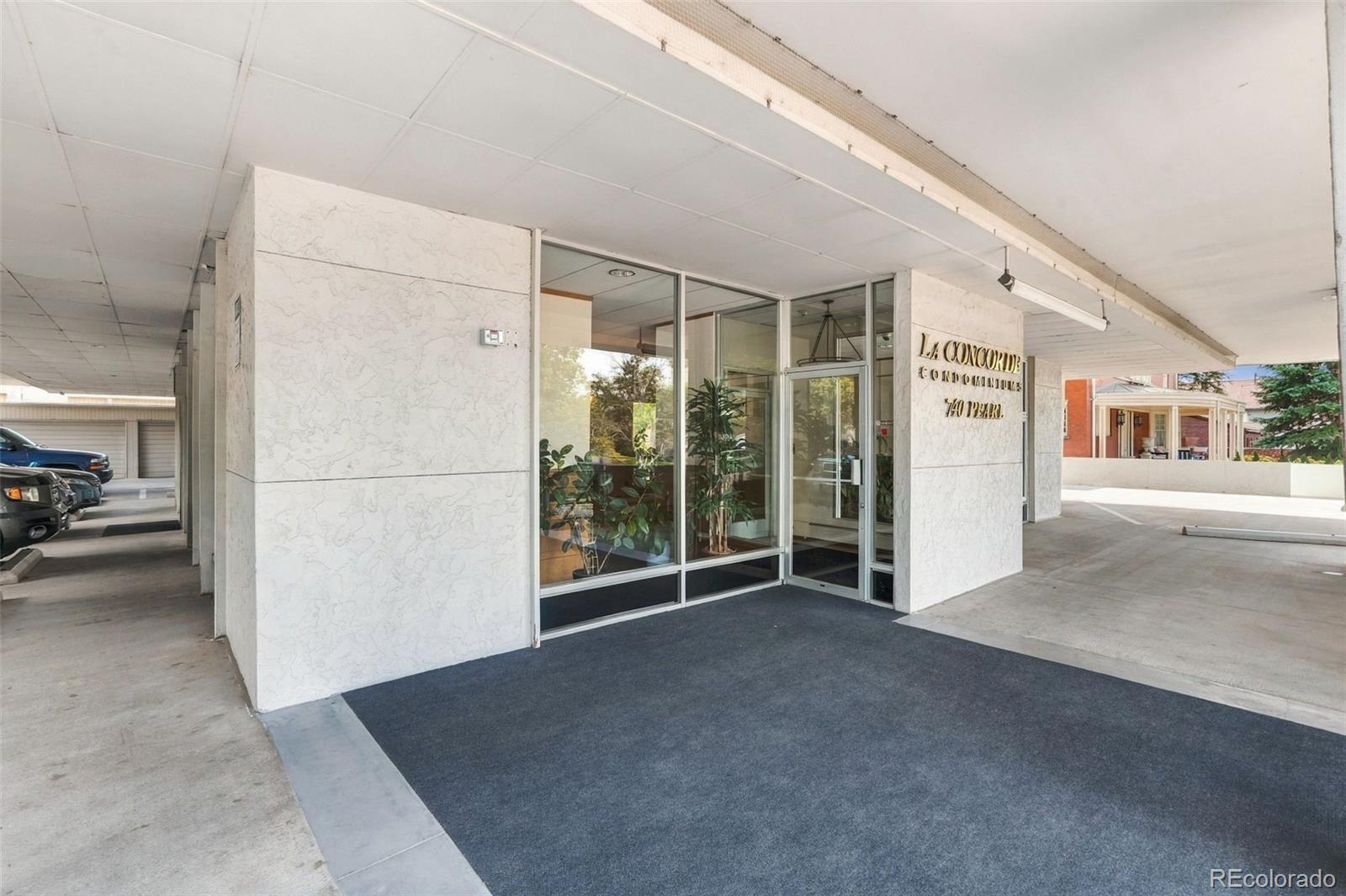 MLS Image #36 for 740 n pearl street,denver, Colorado