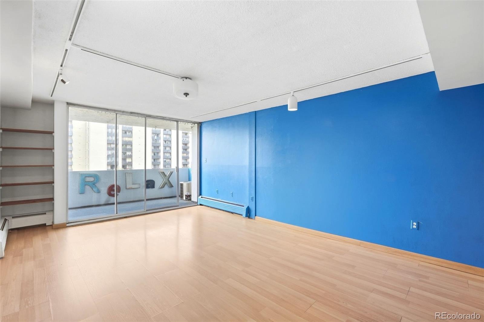 MLS Image #7 for 740 n pearl street,denver, Colorado