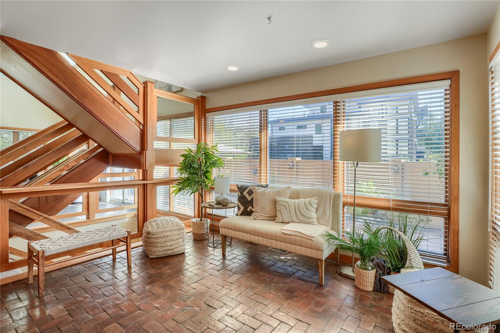 MLS Image #3 for 1490 s elizabeth street,denver, Colorado