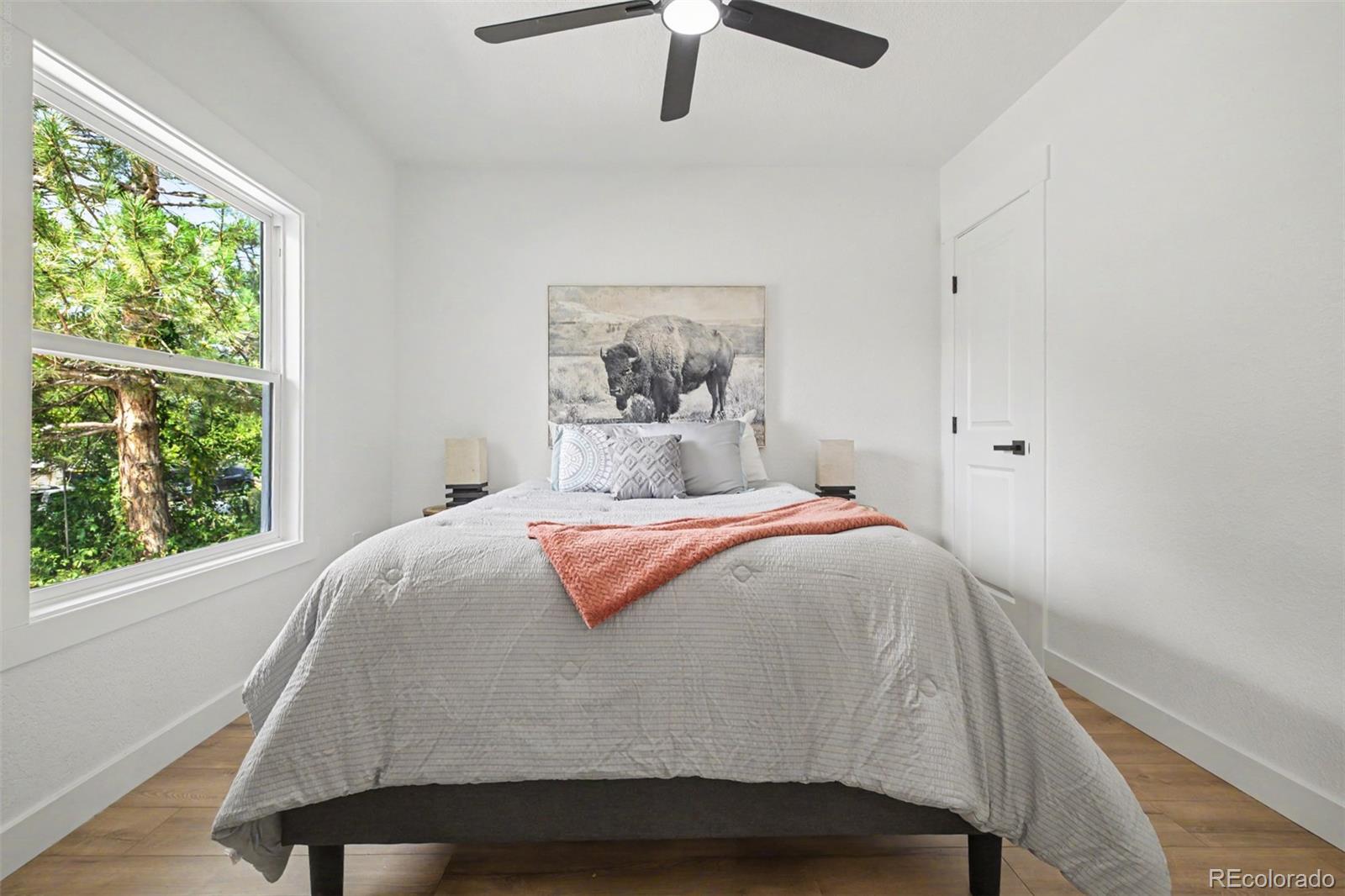 MLS Image #16 for 3734 s cherokee street,englewood, Colorado