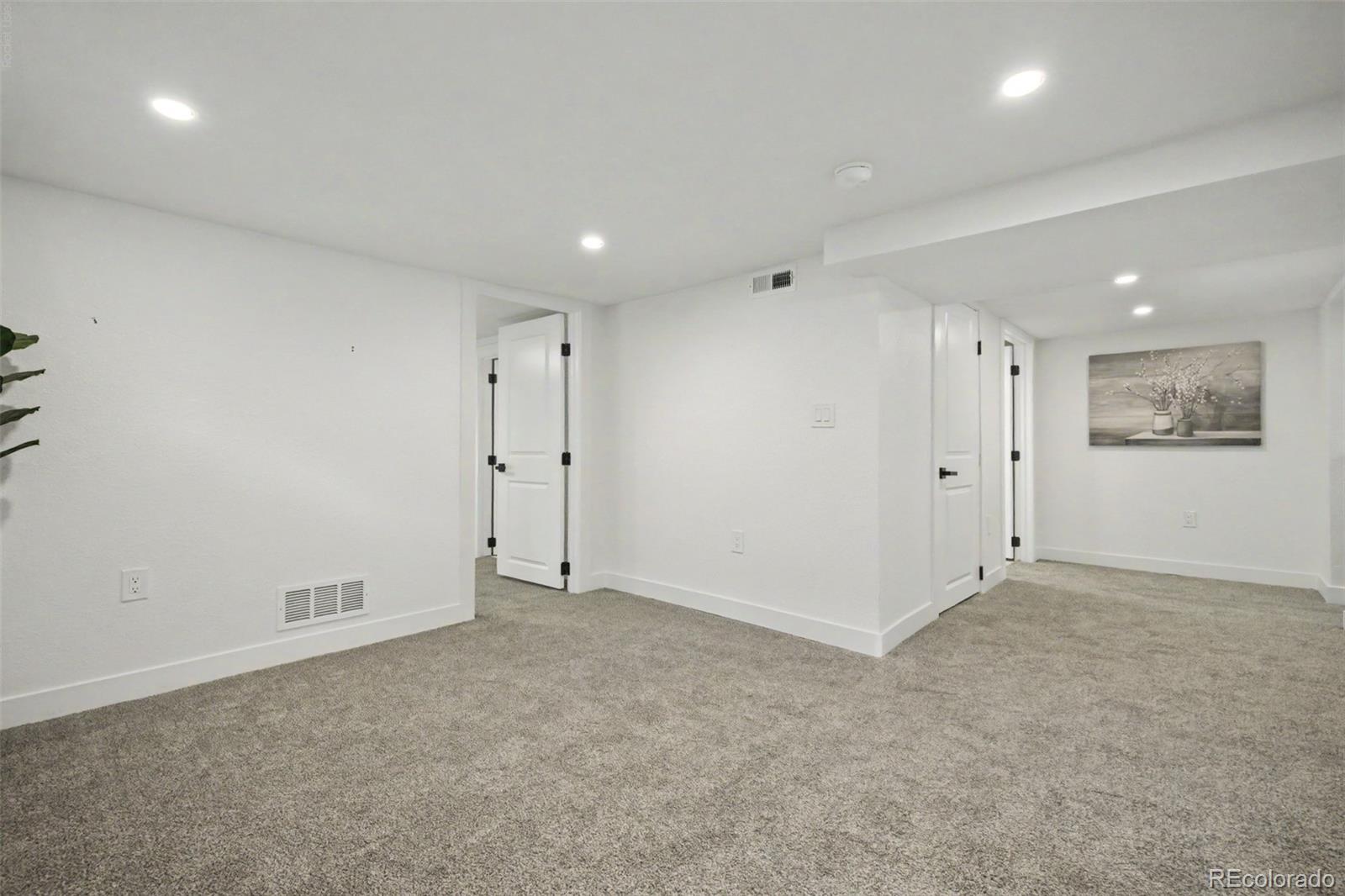 MLS Image #25 for 3734 s cherokee street,englewood, Colorado