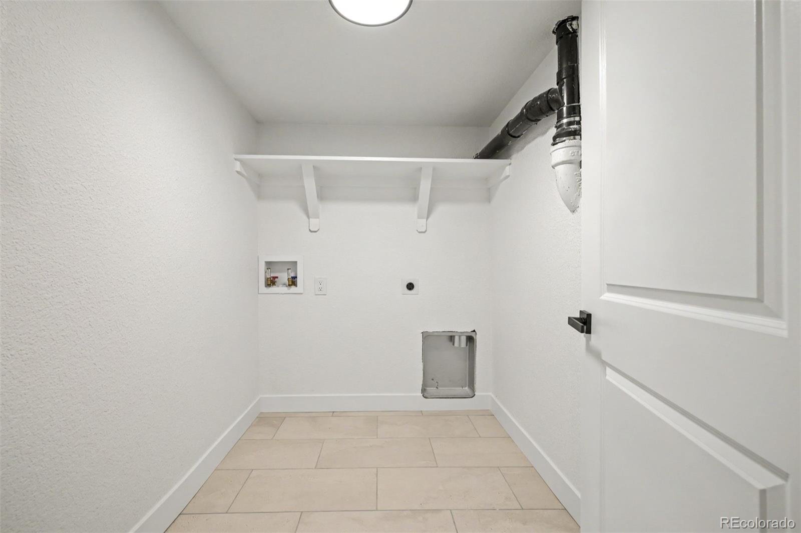 MLS Image #29 for 3734 s cherokee street,englewood, Colorado
