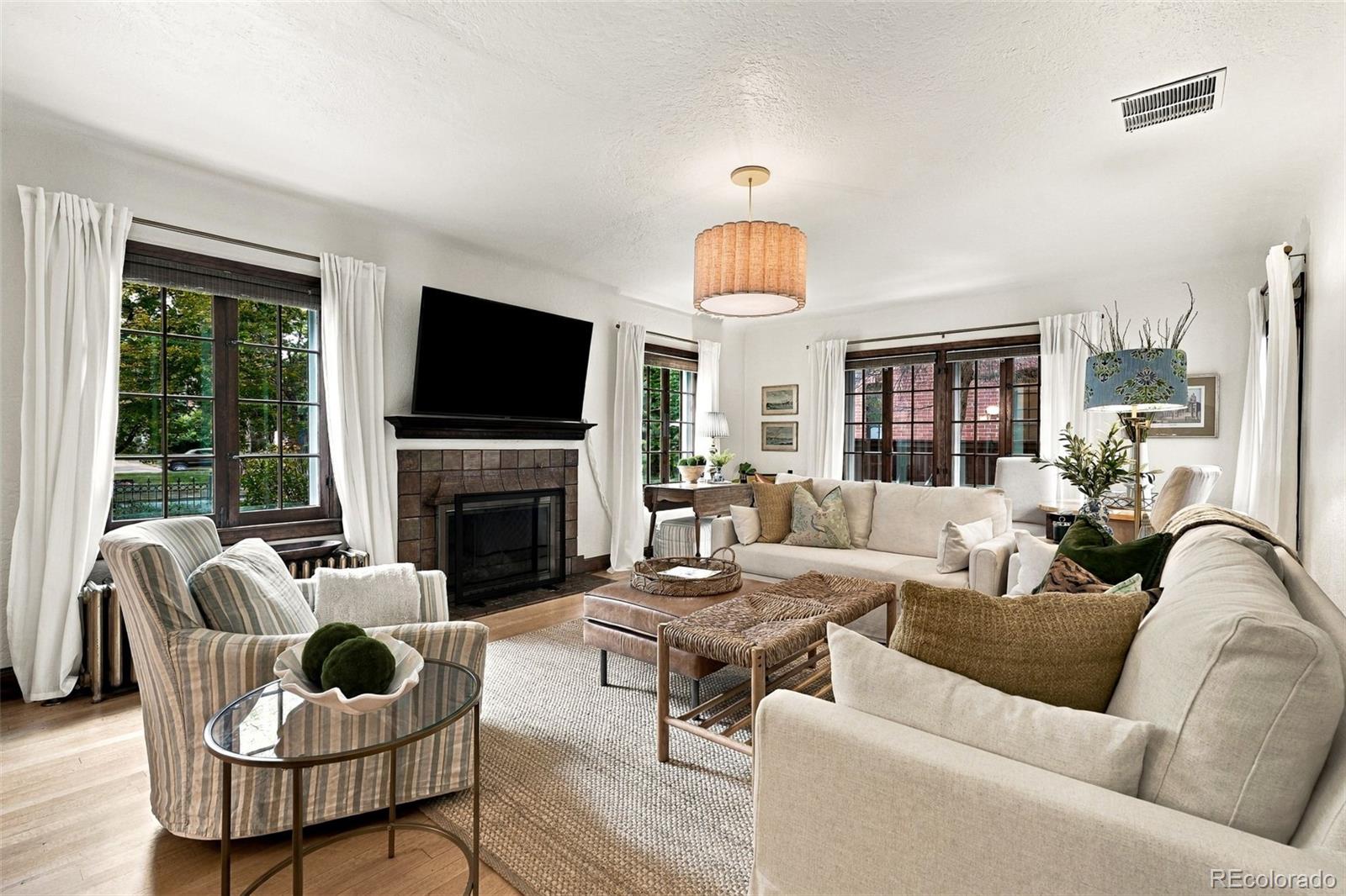MLS Image #16 for 1643 n monaco street parkway,denver, Colorado