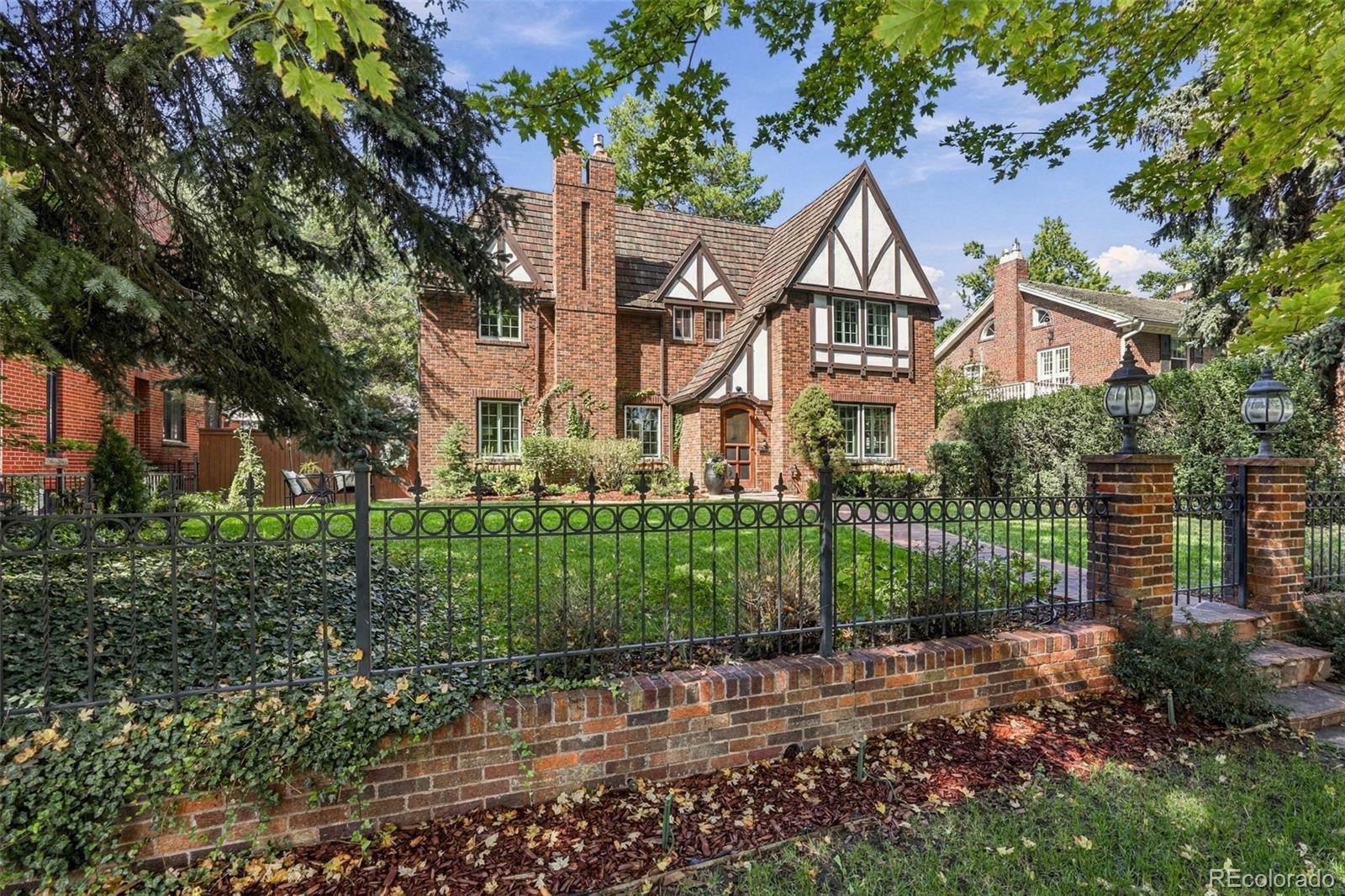 MLS Image #3 for 1643 n monaco street parkway,denver, Colorado