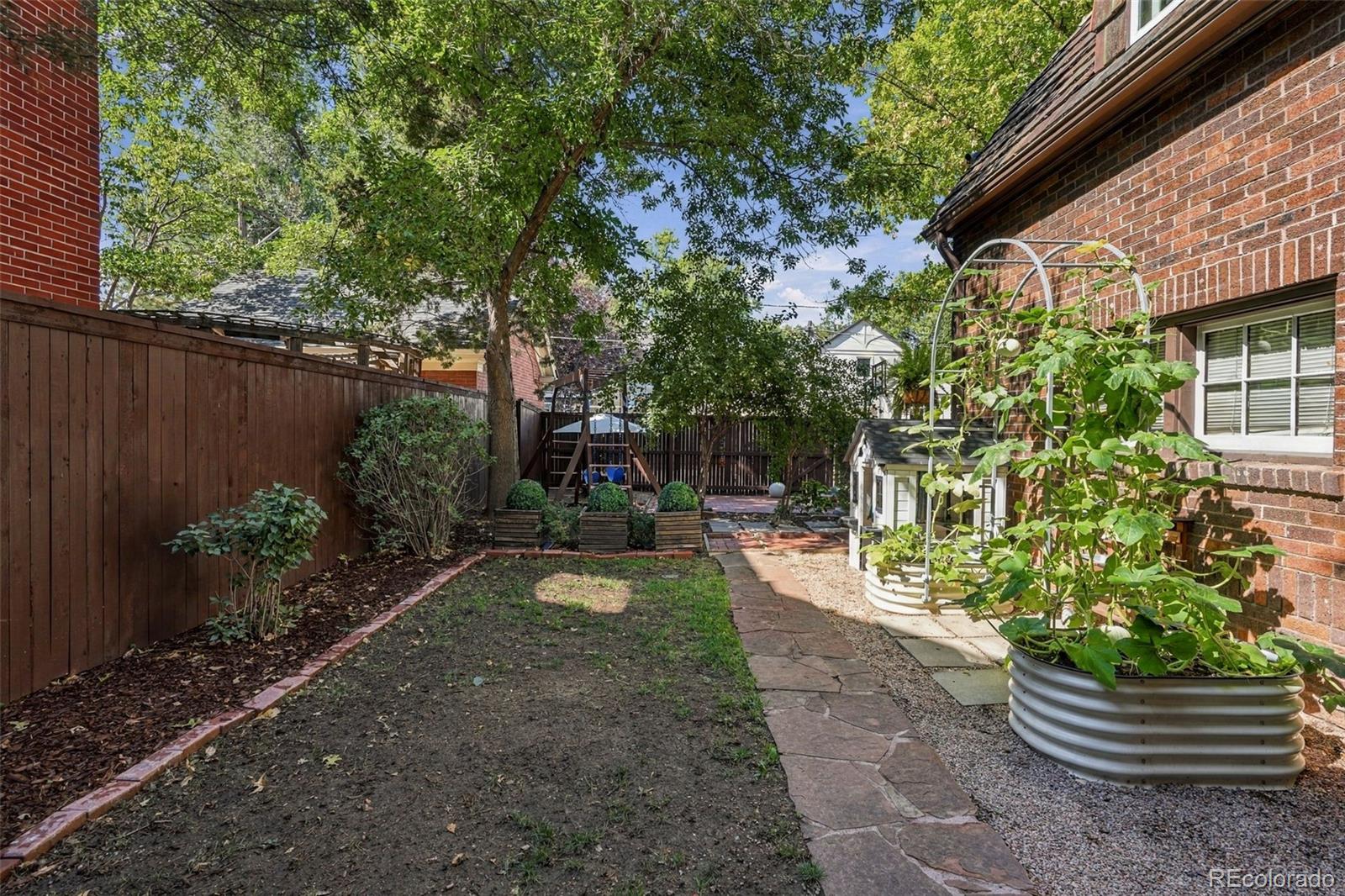 MLS Image #47 for 1643 n monaco street parkway,denver, Colorado