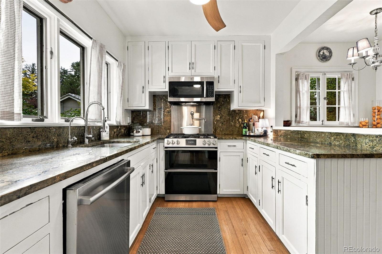 MLS Image #5 for 1643 n monaco street parkway,denver, Colorado