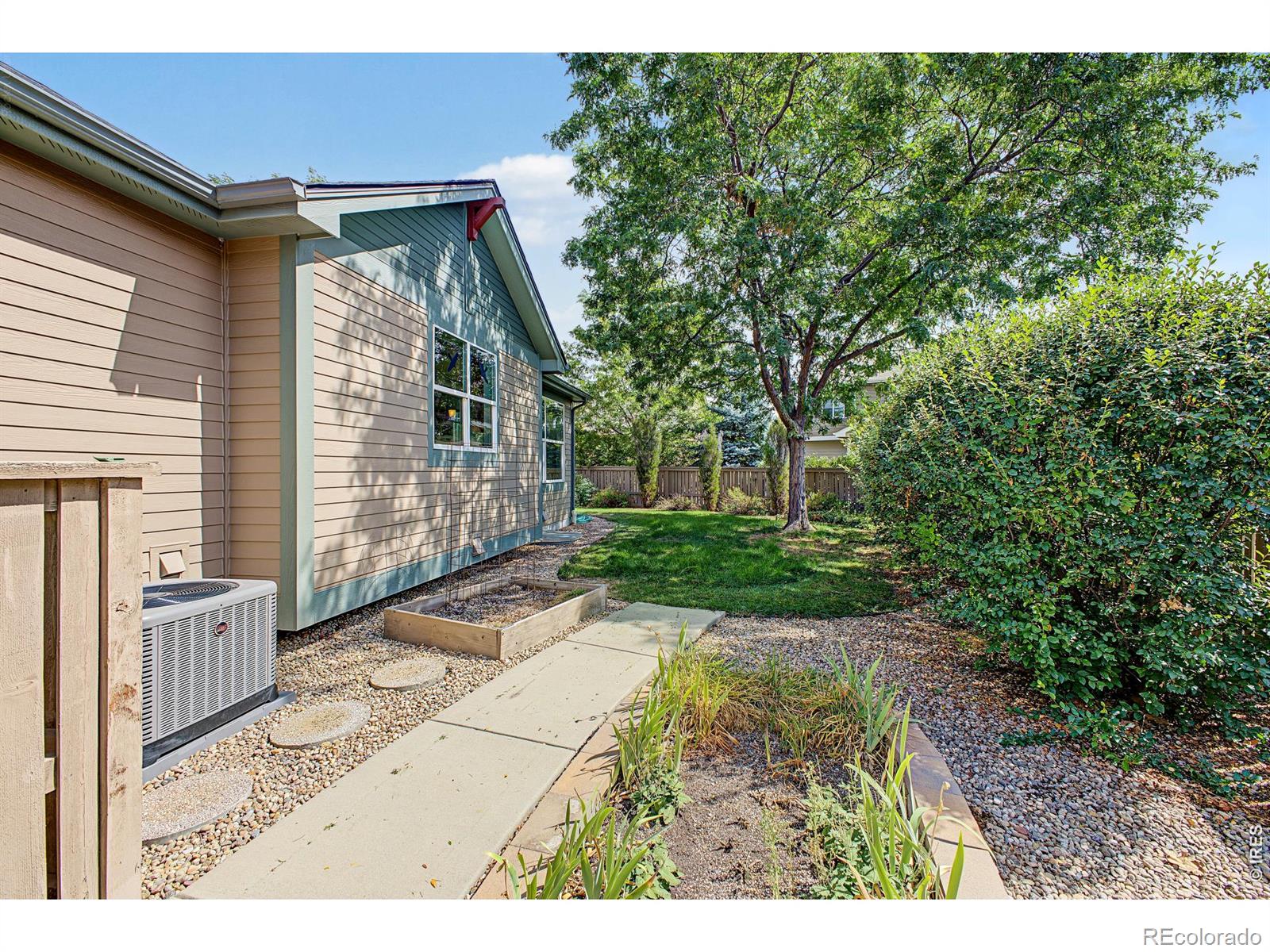 MLS Image #42 for 1524  henry court,longmont, Colorado