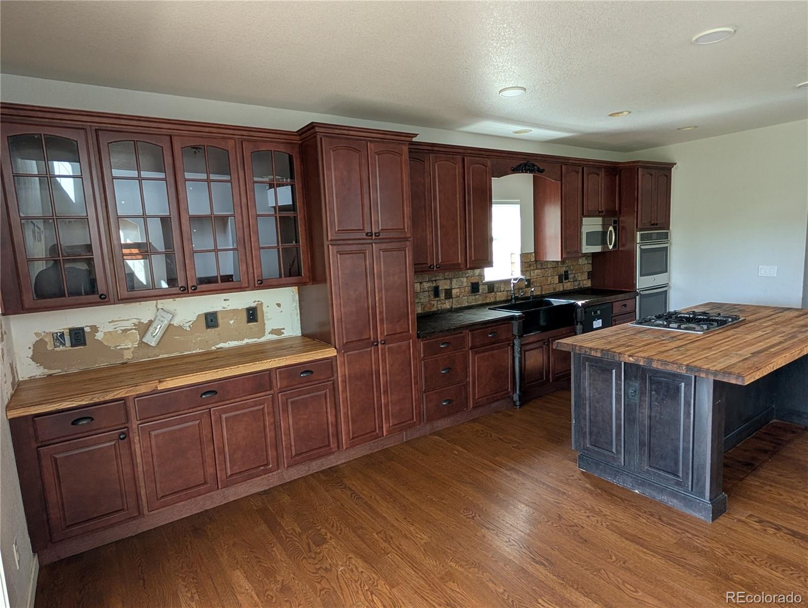 MLS Image #4 for 4590  pleasant valley circle,elizabeth, Colorado