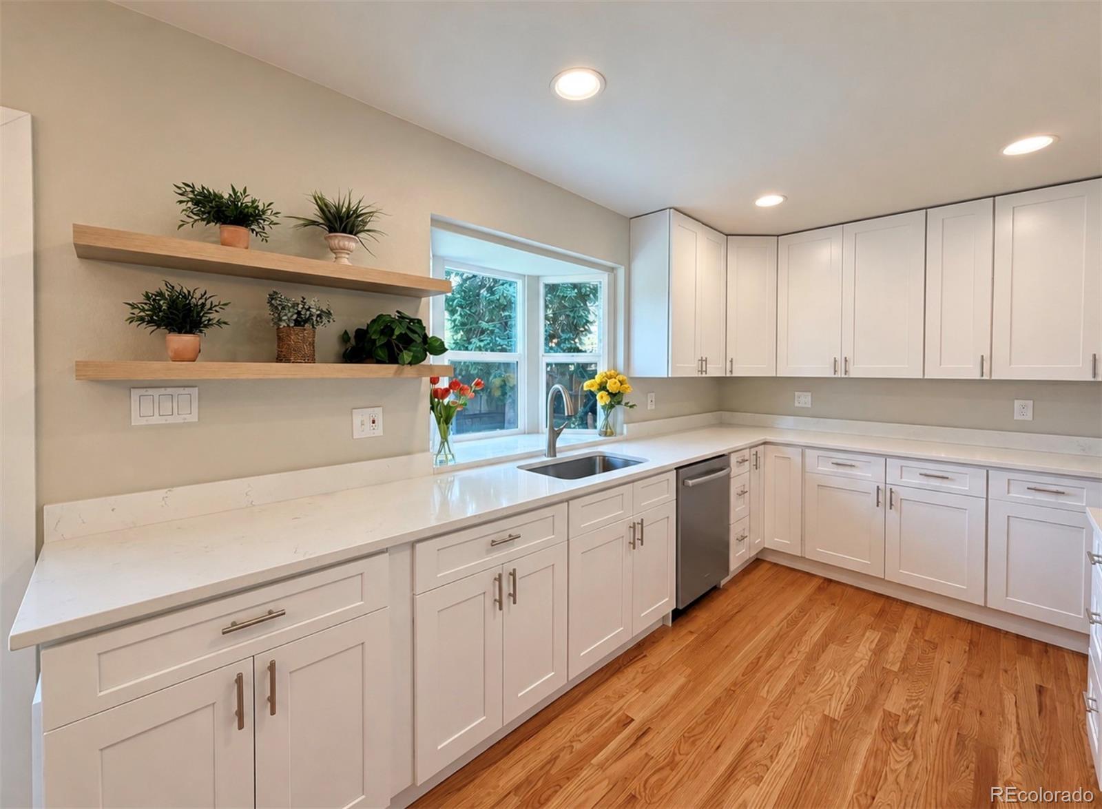 MLS Image #1 for 1586 s dover court,lakewood, Colorado