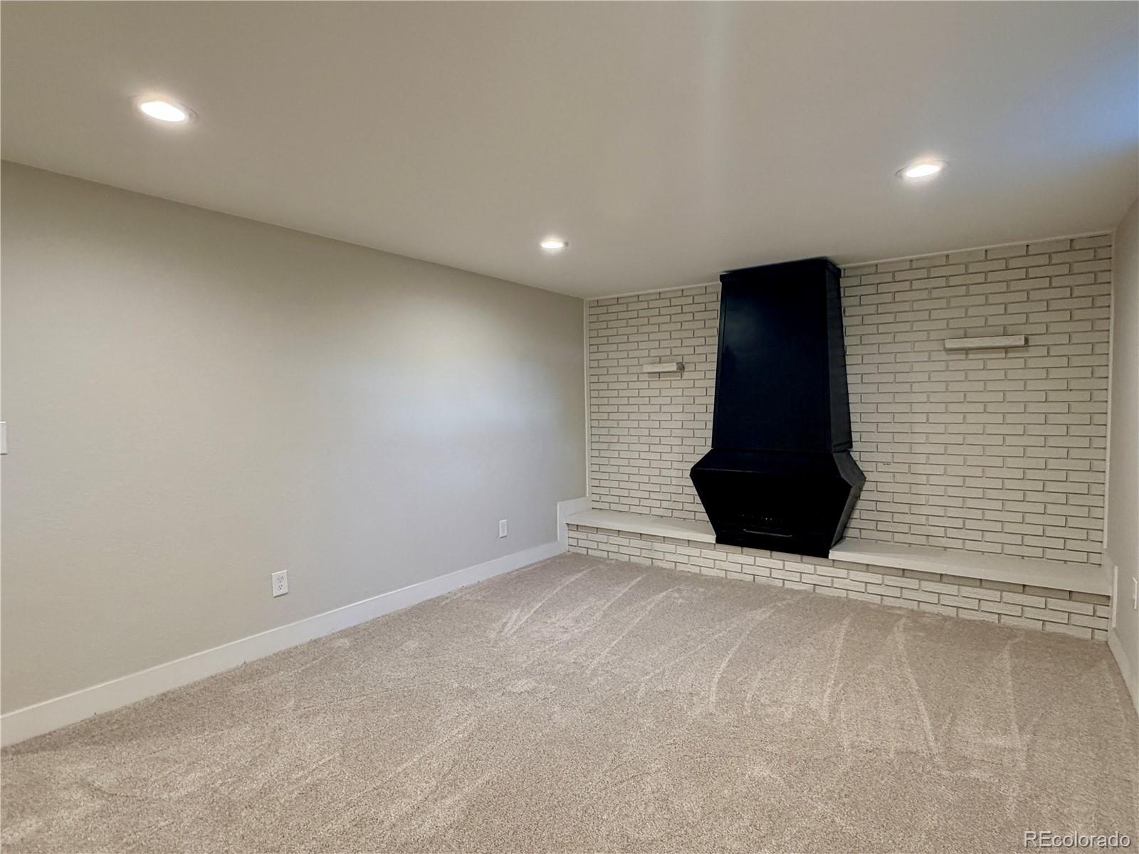 MLS Image #14 for 1586 s dover court,lakewood, Colorado