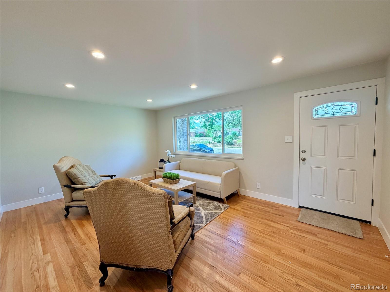 MLS Image #6 for 1586 s dover court,lakewood, Colorado