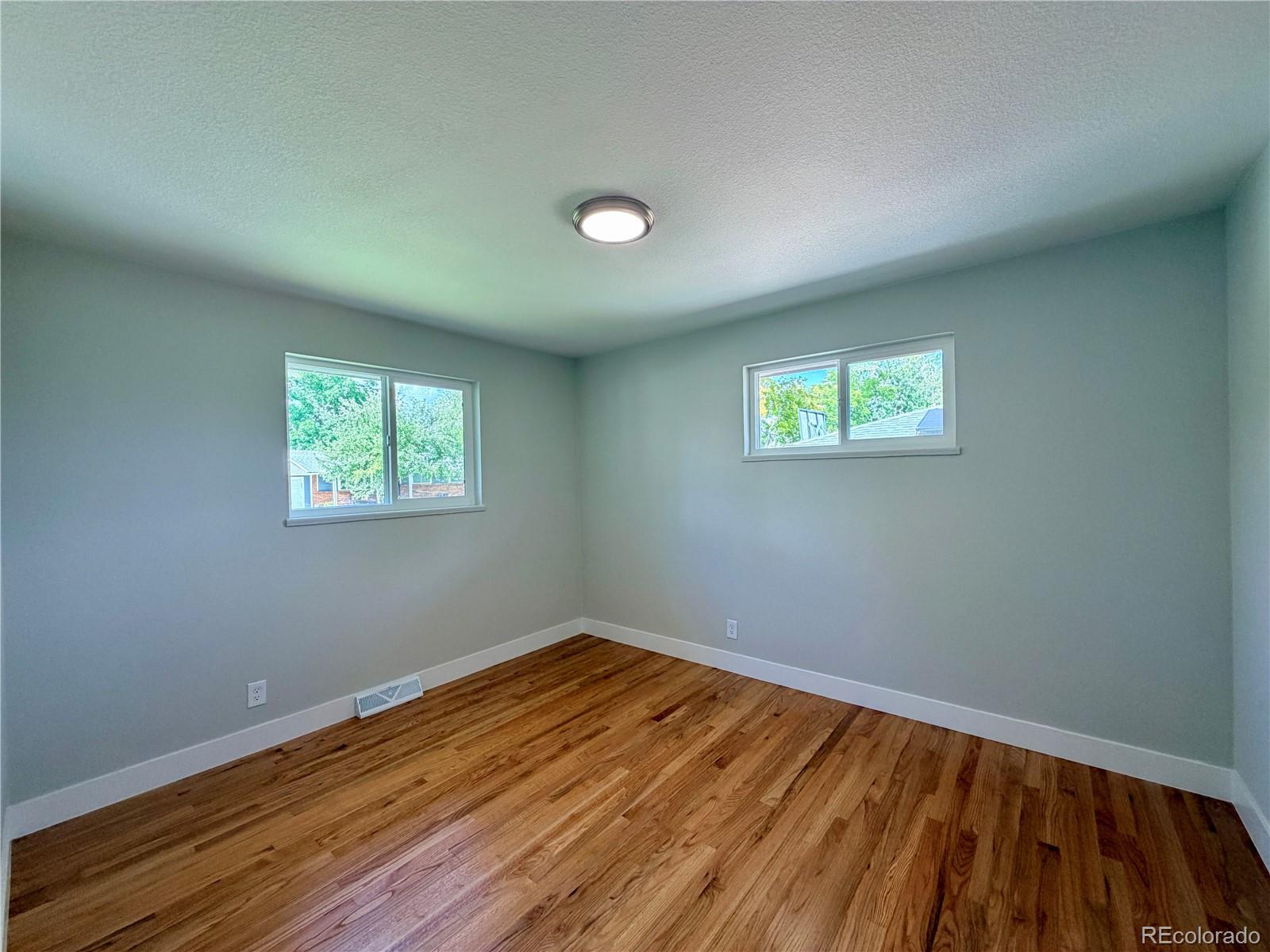 MLS Image #8 for 1586 s dover court,lakewood, Colorado