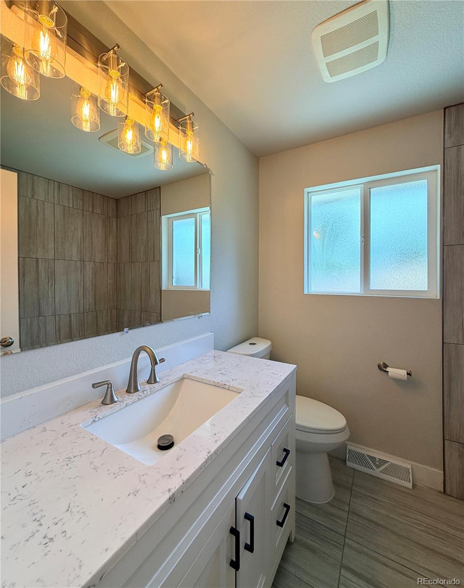MLS Image #9 for 1586 s dover court,lakewood, Colorado