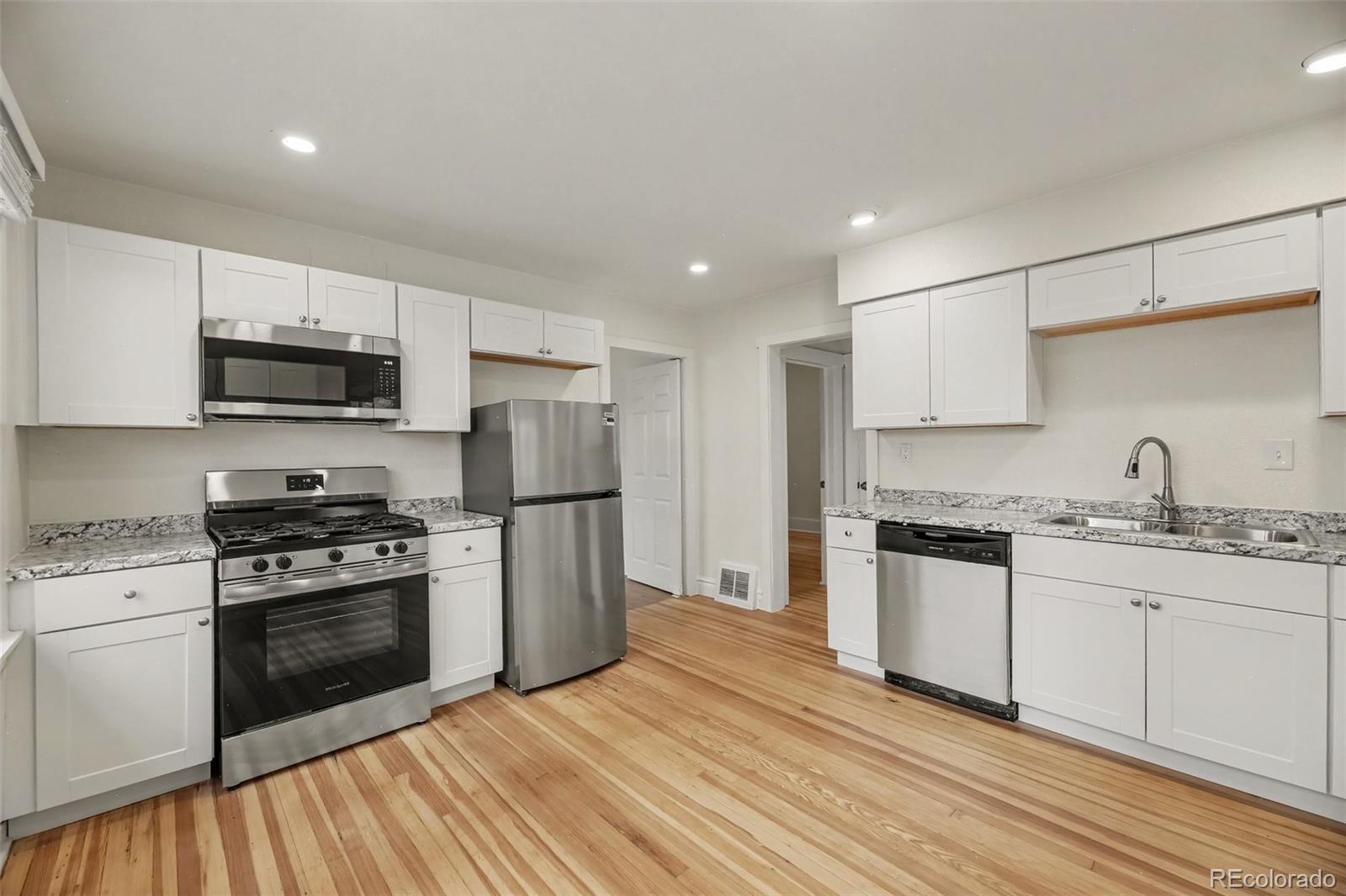 MLS Image #5 for 1632  irving street,denver, Colorado