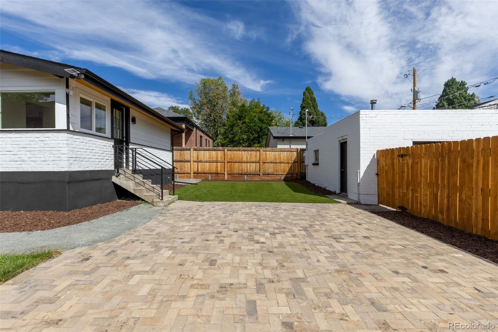 MLS Image #11 for 2912 n raleigh street,denver, Colorado
