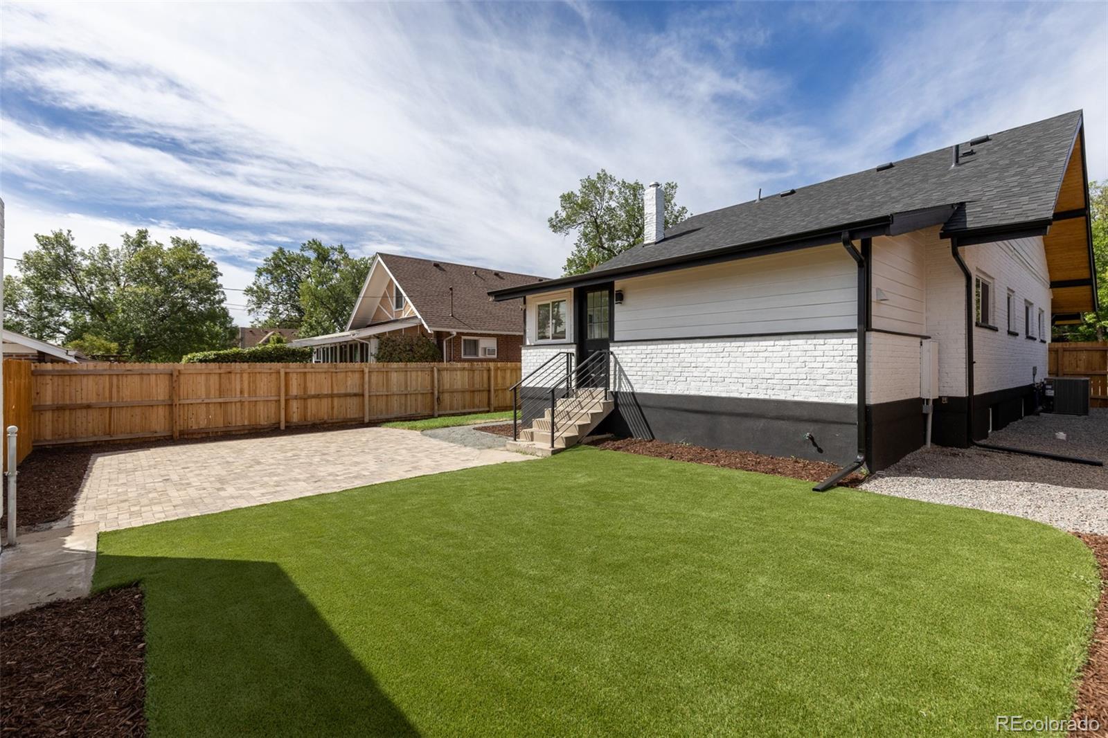 MLS Image #13 for 2912 n raleigh street,denver, Colorado