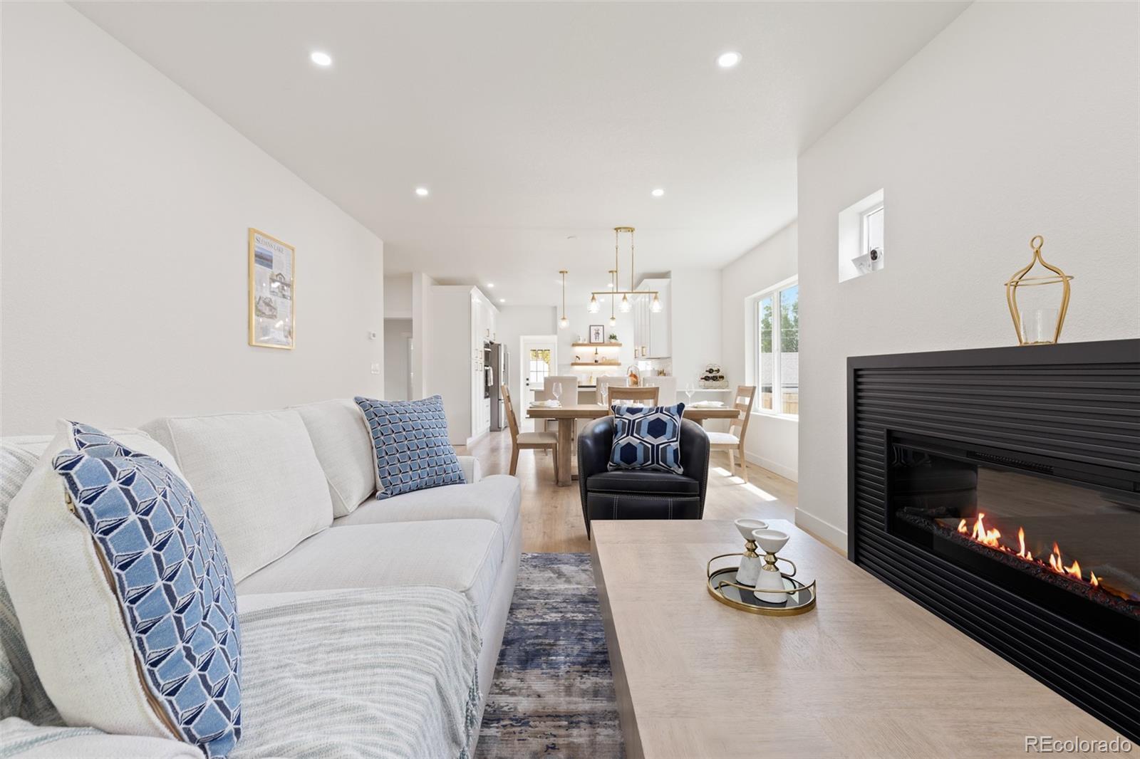 MLS Image #22 for 2912 n raleigh street,denver, Colorado
