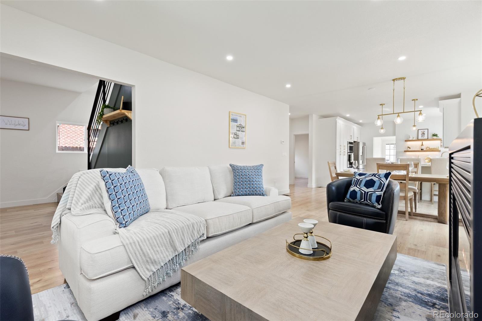 MLS Image #23 for 2912 n raleigh street,denver, Colorado