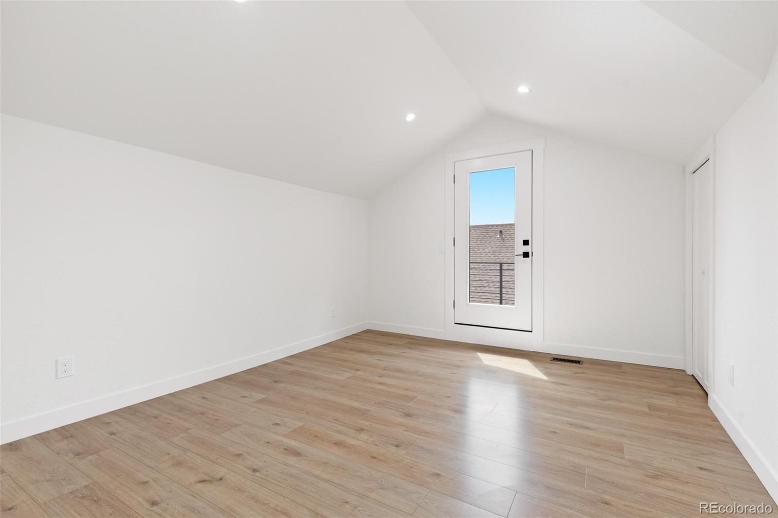 MLS Image #41 for 2912 n raleigh street,denver, Colorado