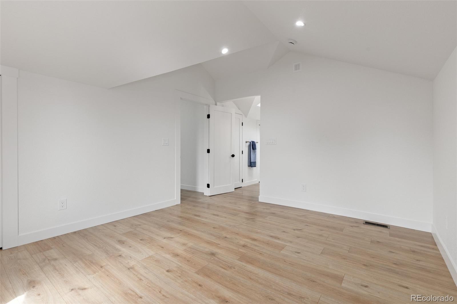 MLS Image #42 for 2912 n raleigh street,denver, Colorado
