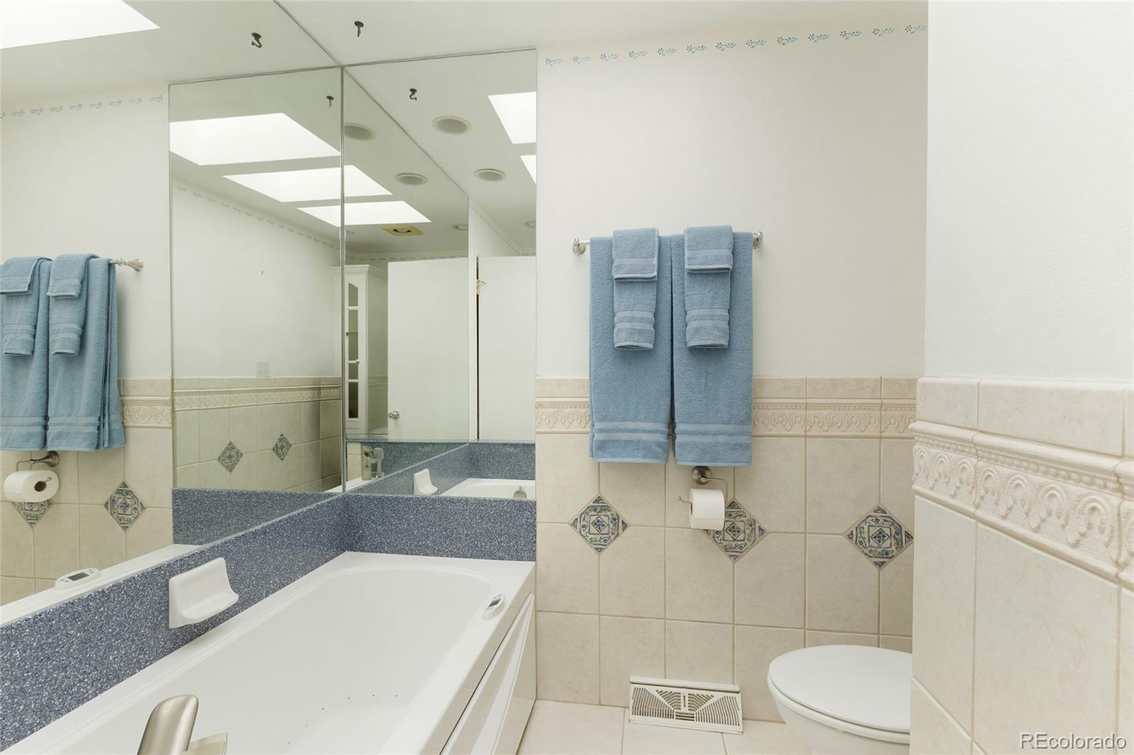 MLS Image #15 for 2591 s richfield street,aurora, Colorado