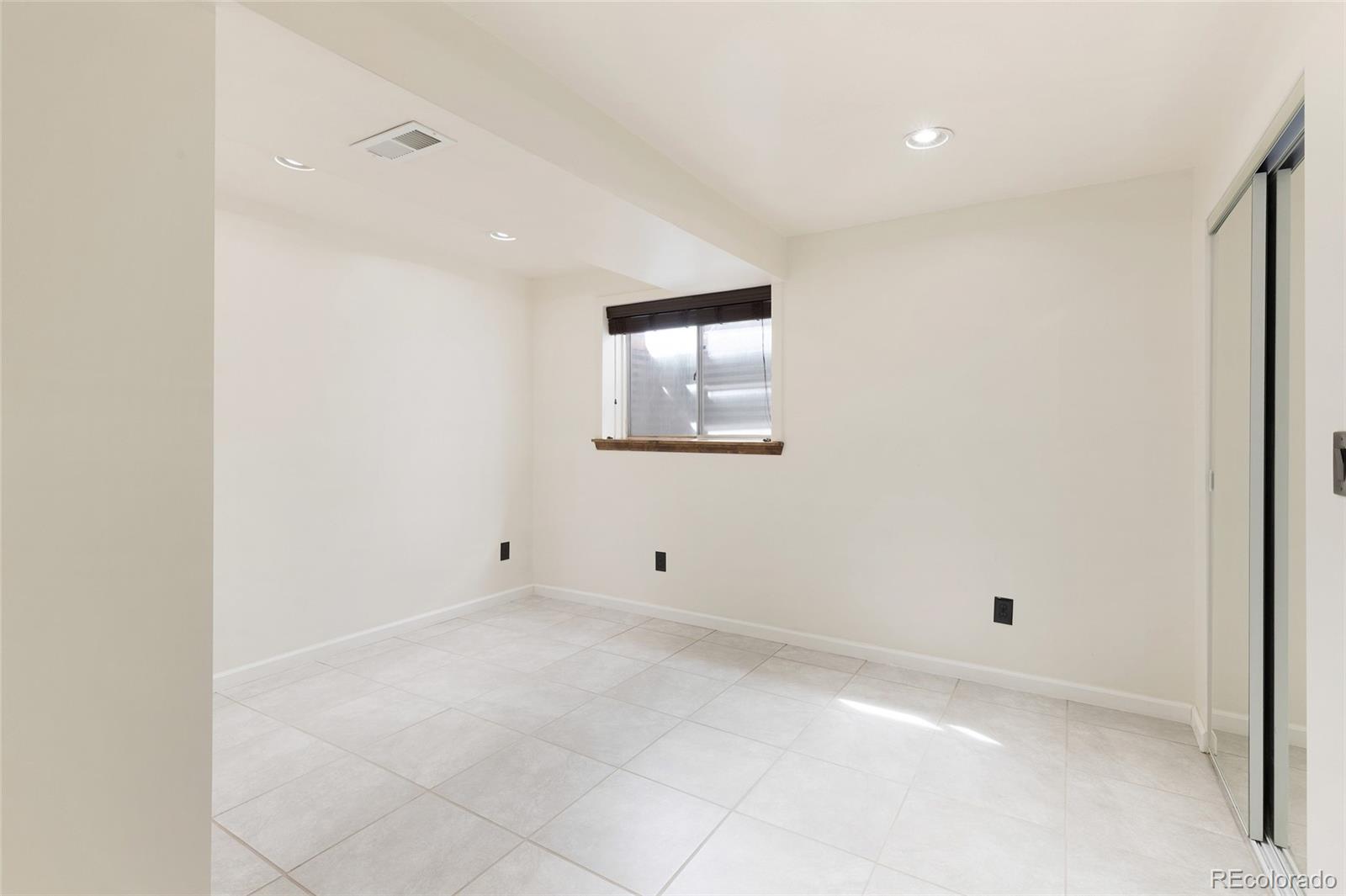 MLS Image #22 for 2591 s richfield street,aurora, Colorado