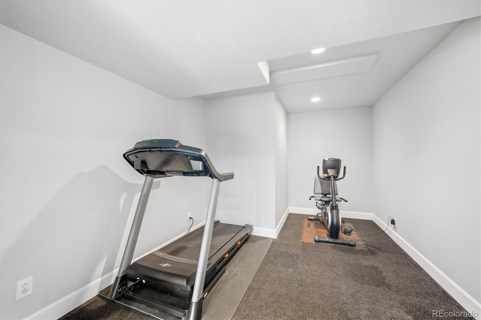 MLS Image #38 for 11020  valleybrook circle,highlands ranch, Colorado