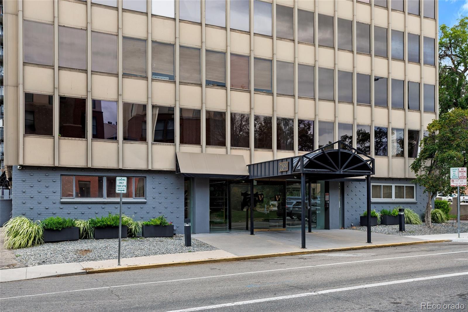 MLS Image #16 for 789 n clarkson street 605,denver, Colorado