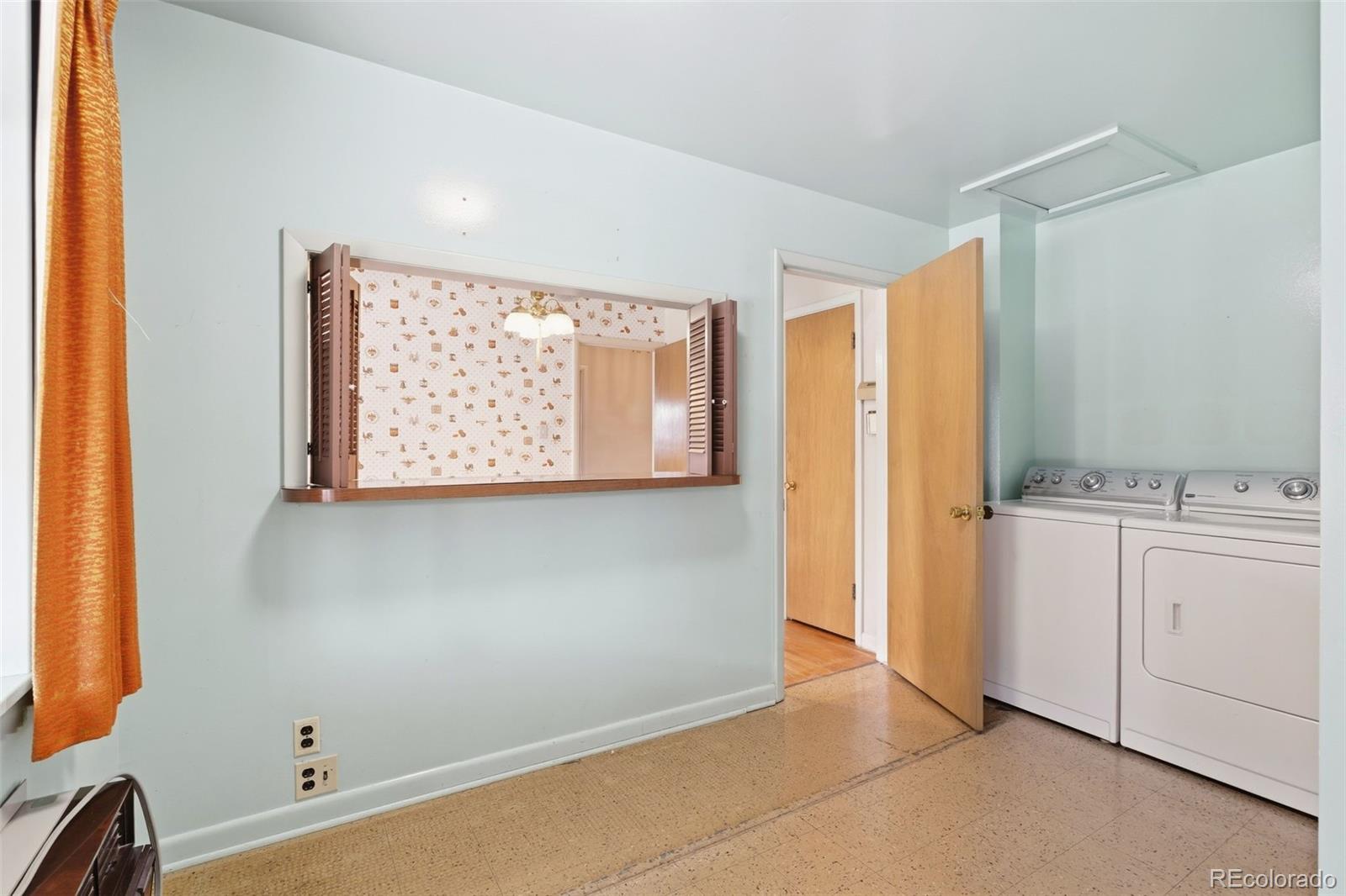 MLS Image #22 for 2581 s perry street,denver, Colorado