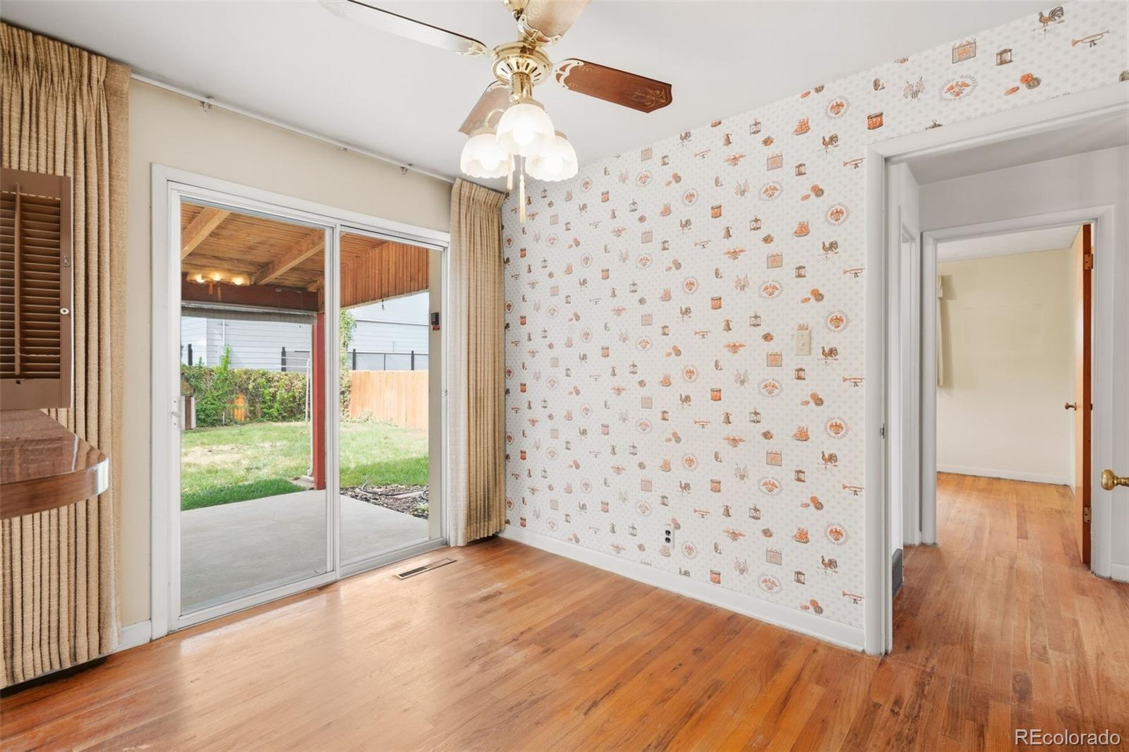 MLS Image #23 for 2581 s perry street,denver, Colorado