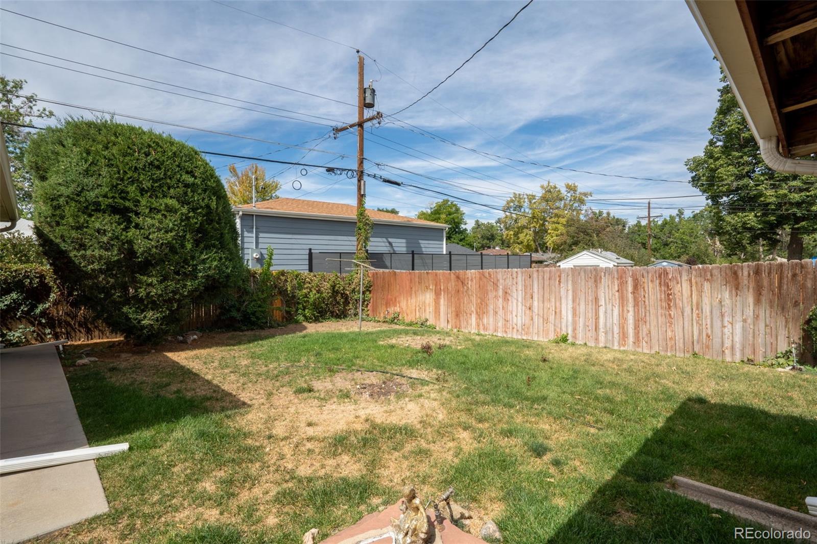 MLS Image #31 for 2581 s perry street,denver, Colorado