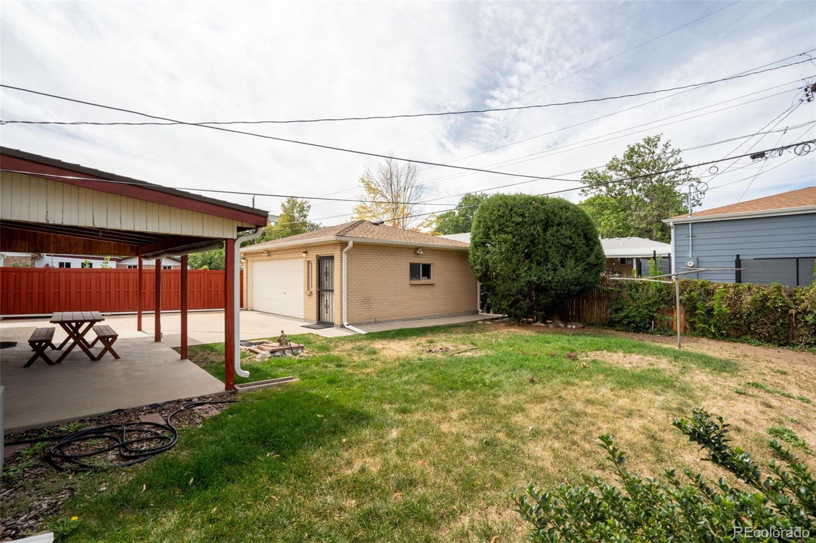 MLS Image #39 for 2581 s perry street,denver, Colorado