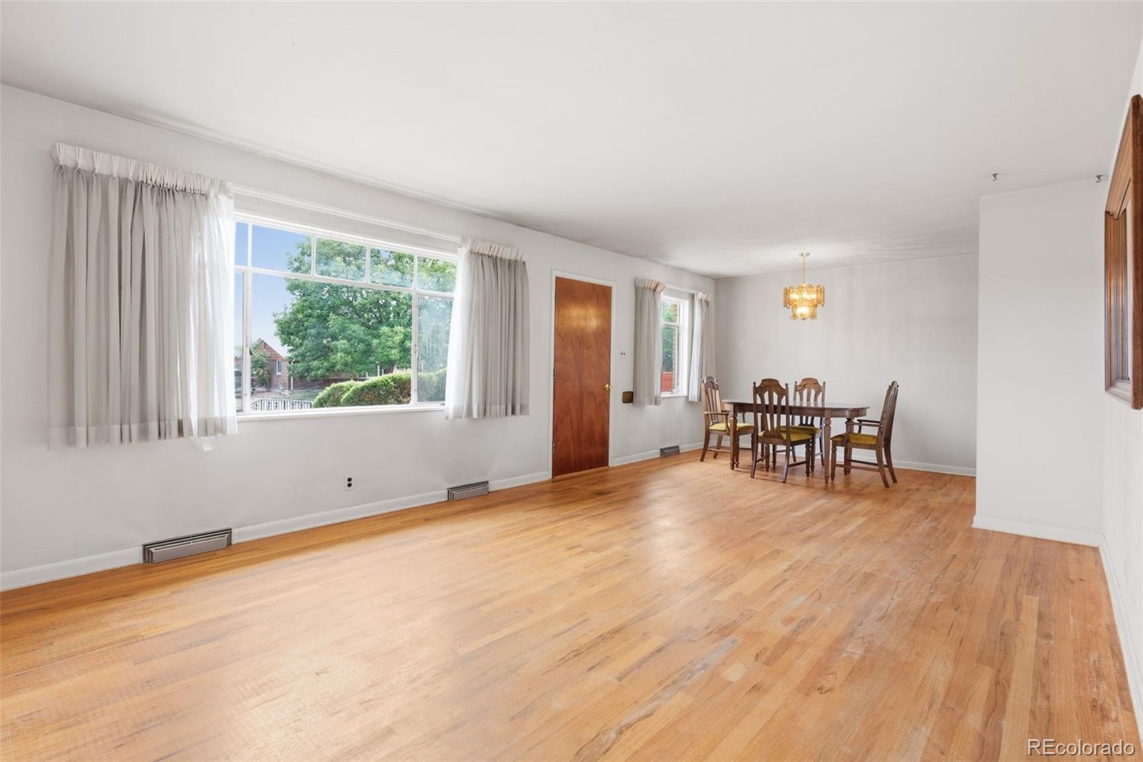 MLS Image #5 for 2581 s perry street,denver, Colorado