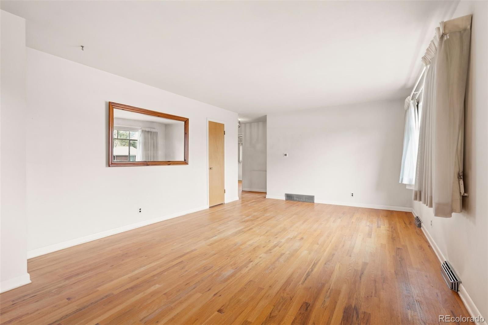 MLS Image #7 for 2581 s perry street,denver, Colorado