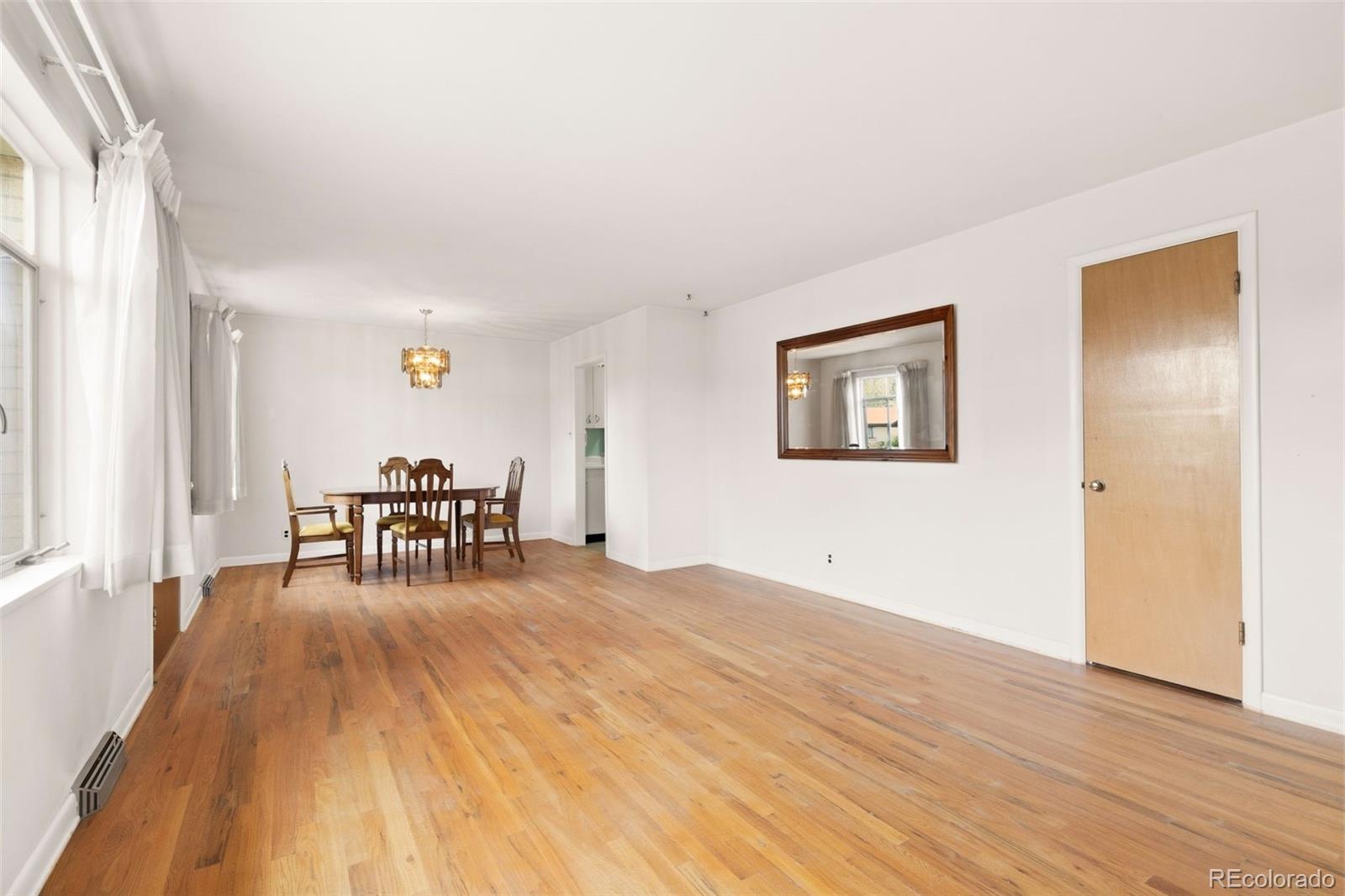 MLS Image #8 for 2581 s perry street,denver, Colorado