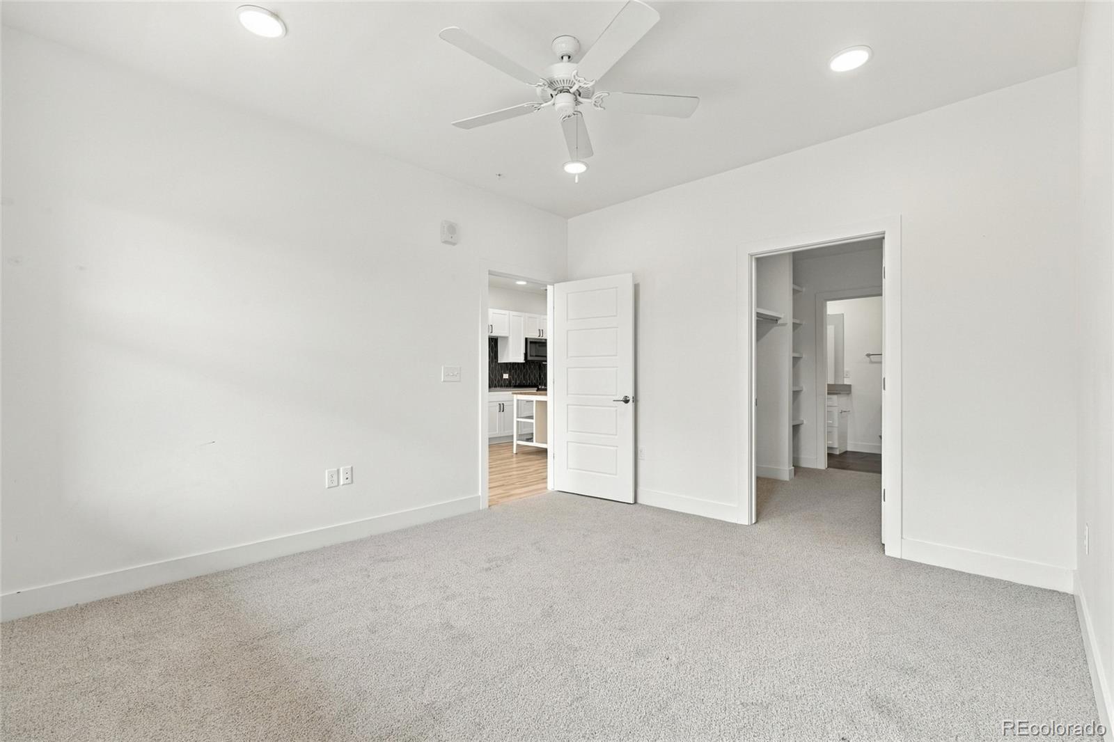 MLS Image #12 for 2851 w 52nd avenue,denver, Colorado